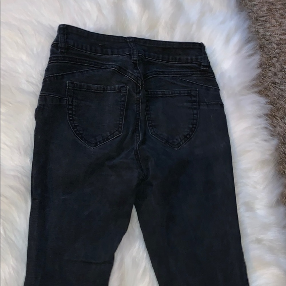 Black high waisted jeans